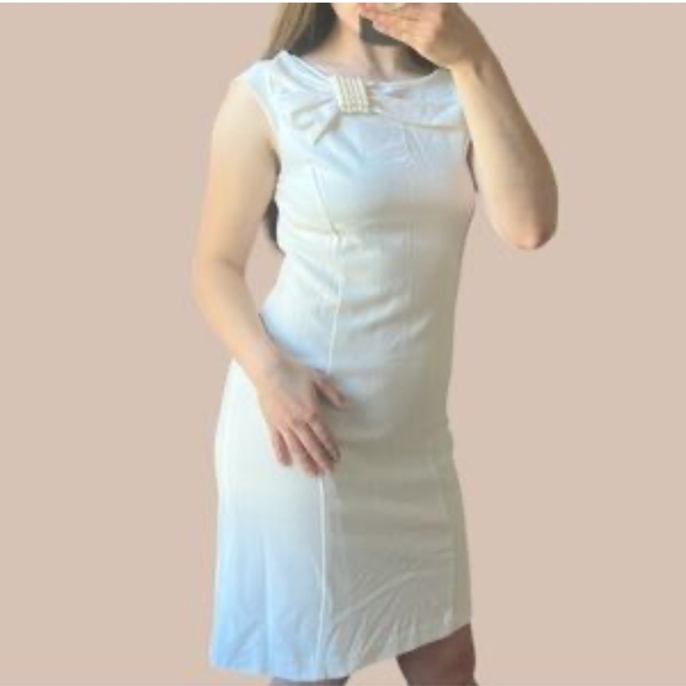 Sandra Darren Cream Dress with Bow Detail